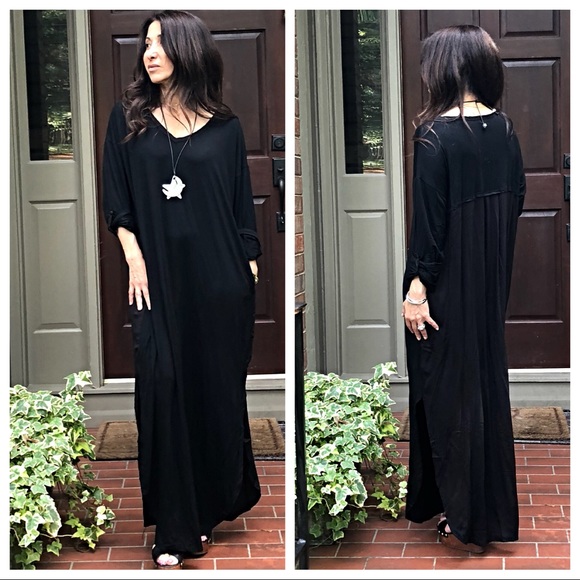 ✨LAST ONE ✨Black loose fit side pocket maxi dress - Picture 3 of 7